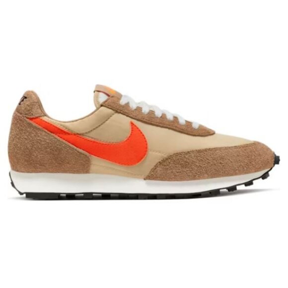Nike Daybreak Vegas Gold College Orange - Picture 1 of 13